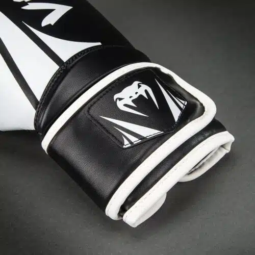 Venum Kickboks Set Challenger 2.5 Black/White