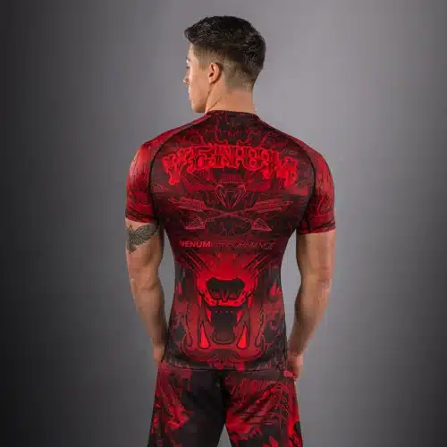 Venum Wolf Atak Rashguard Short Sleeve Black/Red